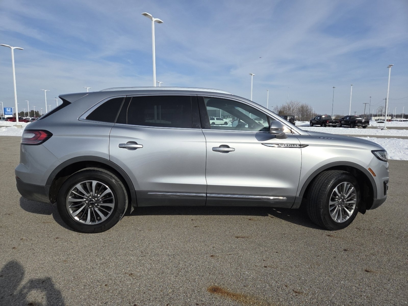 Used 2020 Lincoln Nautilus Premier w/ Equipment Group 101A image 18