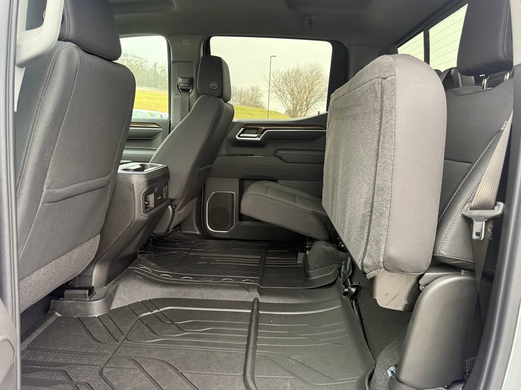 New 2026 Chevrolet Silverado 1500 RST w/ Dark Appearance Package image 40