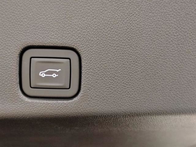 New 2025 GMC Acadia Elevation w/ Black Edition image 12