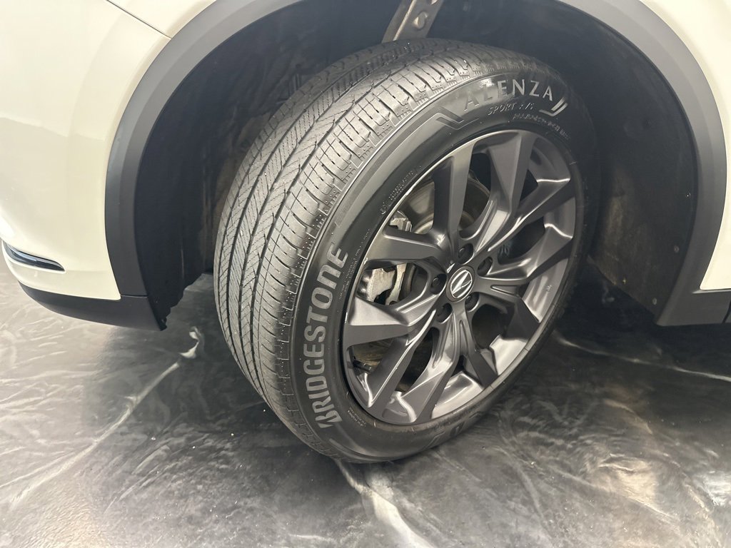 Used 2022 Acura MDX A-Spec image 33