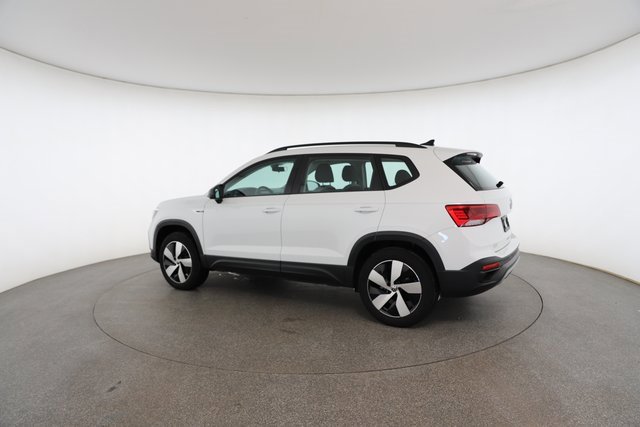 Used 2024 Volkswagen Taos S image 9