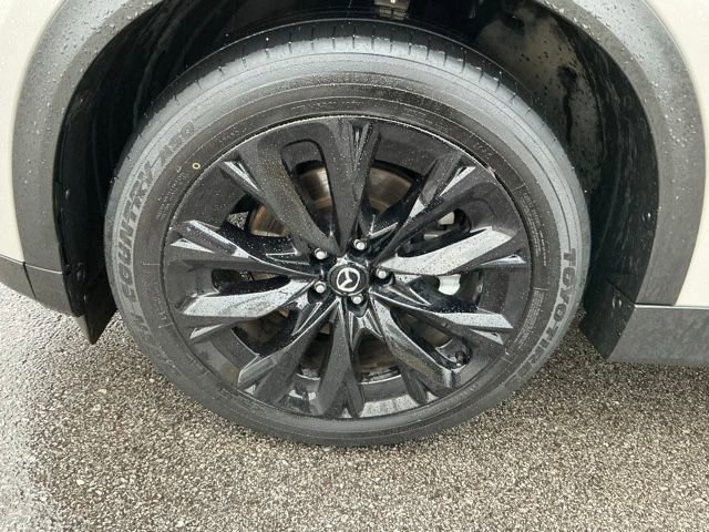 Used 2025 MAZDA CX-90 3.3 Turbo w/ Premium Sport Pkg image 10