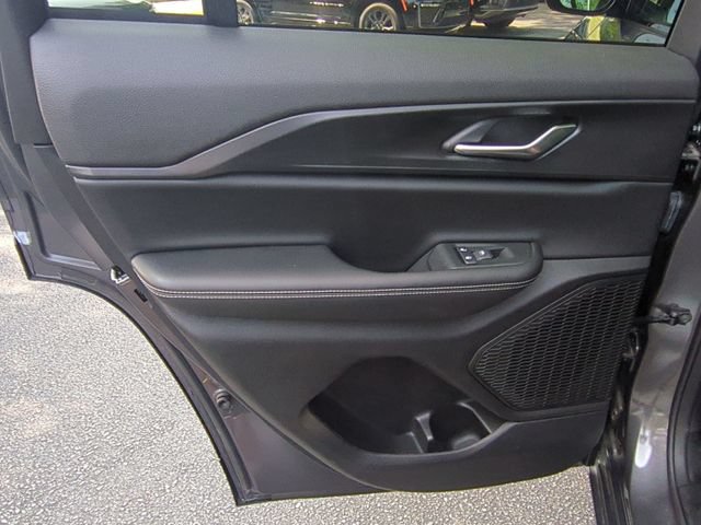 Certified 2025 Jeep Grand Cherokee Altitude AWD/4WD image 28