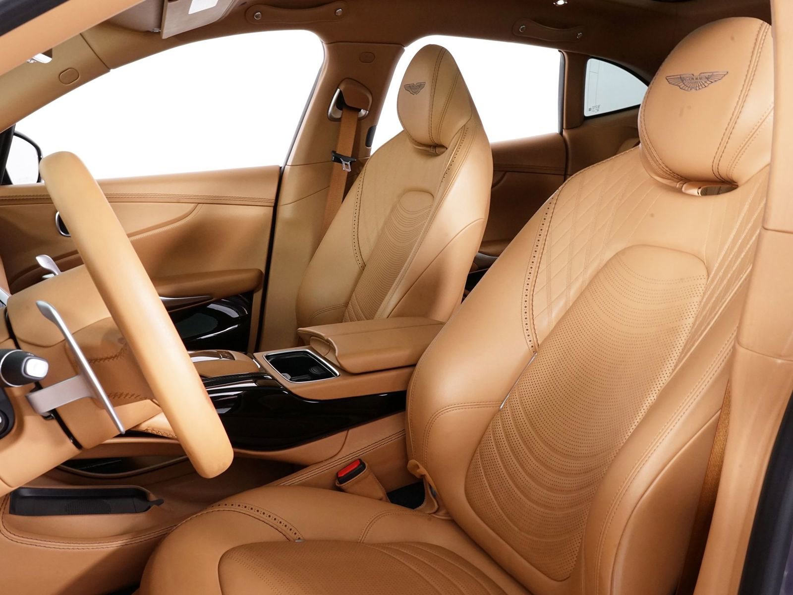 Used 2023 Aston Martin DBX 707 image 25