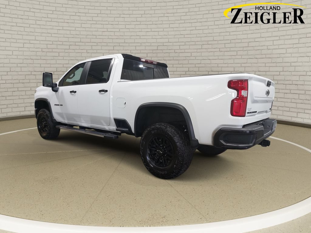 Used 2024 Chevrolet Silverado 2500 ZR2 w/ Technology Package AWD/4WD image 7