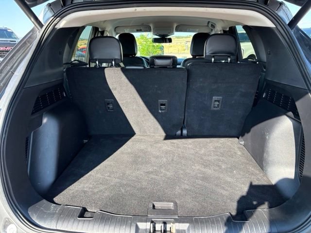 Used 2025 Ford Escape Platinum AWD/4WD image 19