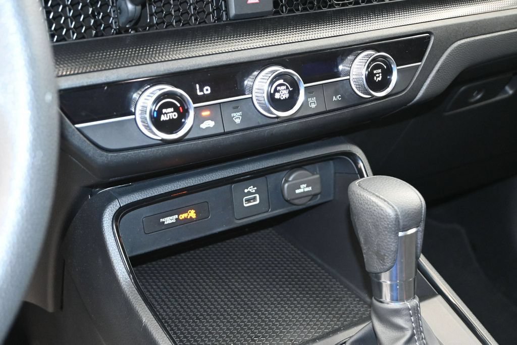 Used 2023 Honda CR-V LX image 18