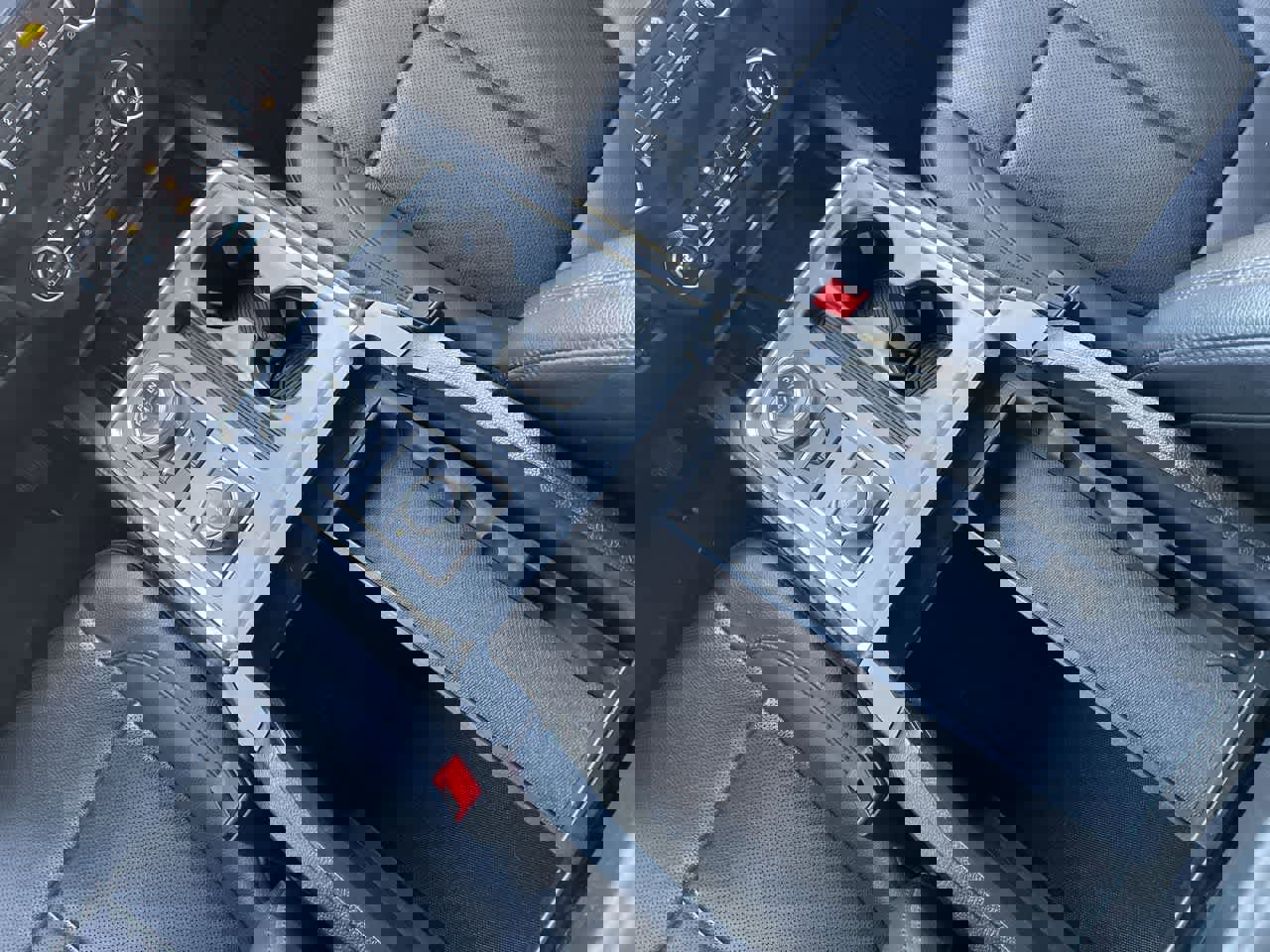 Used 2021 Ford Expedition Max XLT image 26