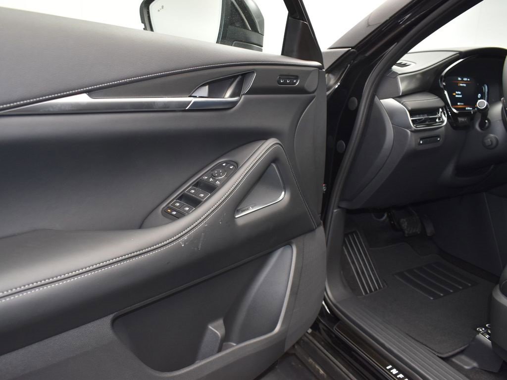 Used 2025 INFINITI QX60 Luxe w/ Black Edition image 11