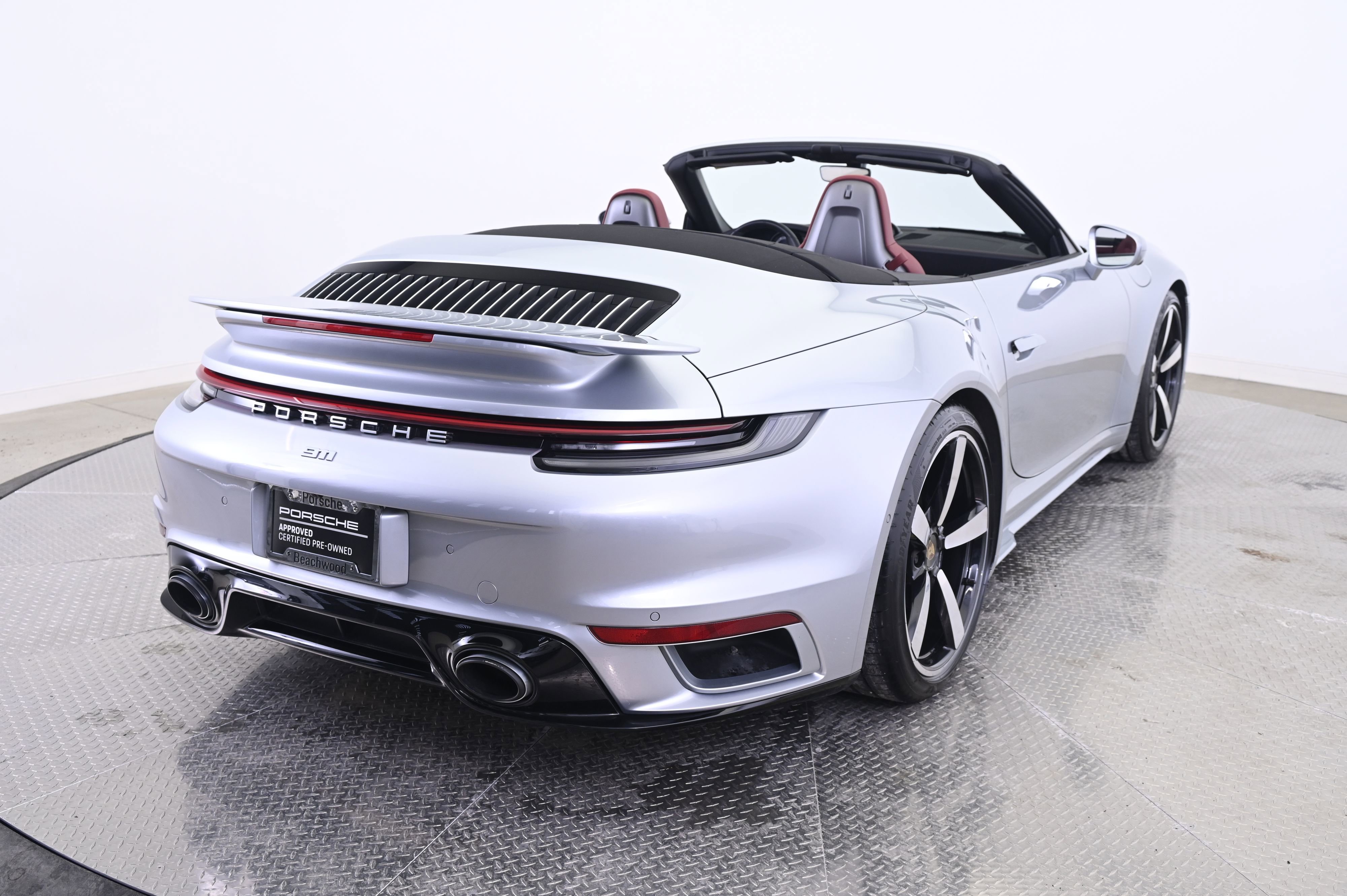 Certified 2022 Porsche 911 Turbo image 7