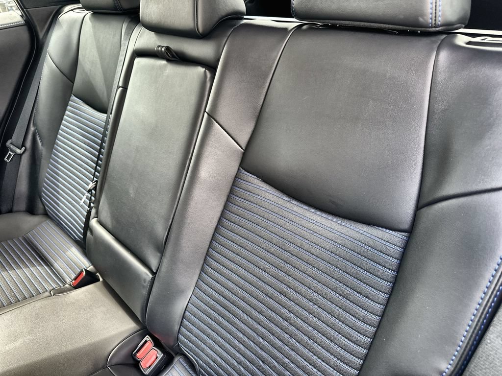 Used 2025 Toyota RAV4 XSE AWD/4WD image 18