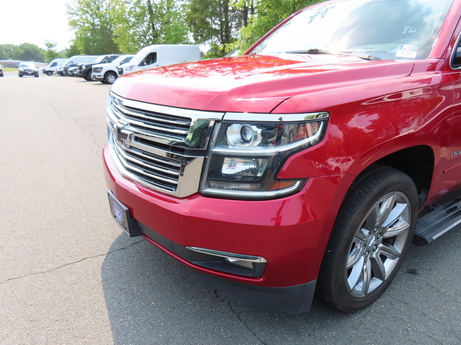 Used 2015 Chevrolet Tahoe LTZ AWD/4WD image 8