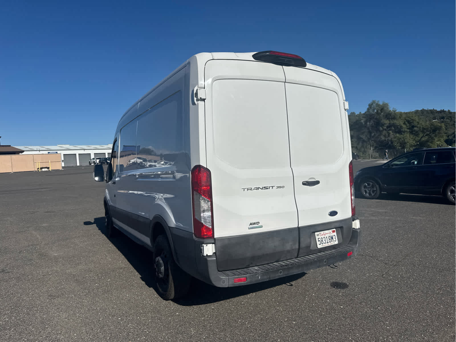 Used 2022 Ford Transit 350 Medium Roof AWD image 7