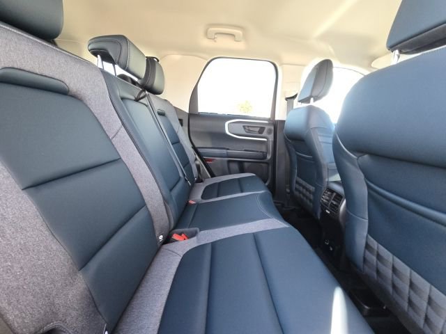 Used 2024 Ford Bronco Sport Outer Banks w/ Tech Package AWD/4WD image 13