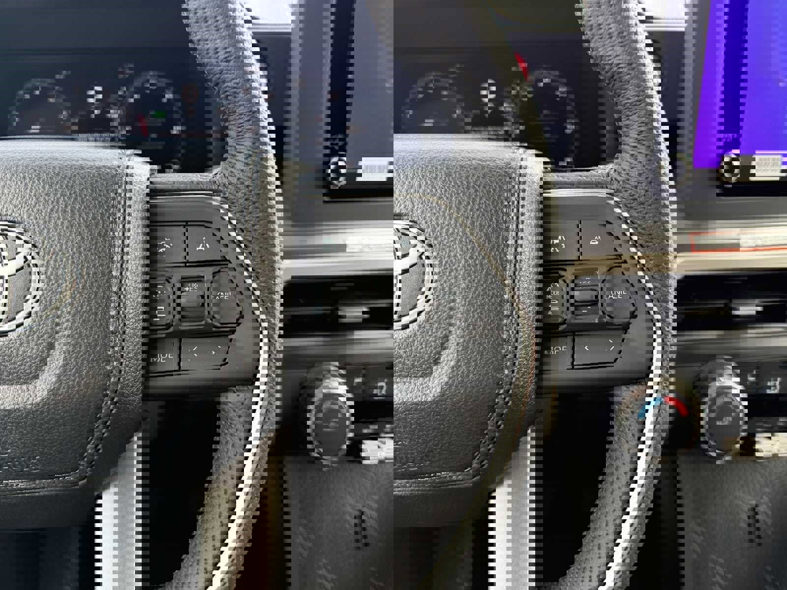 New 2025 Toyota Tacoma TRD Off-Road image 12