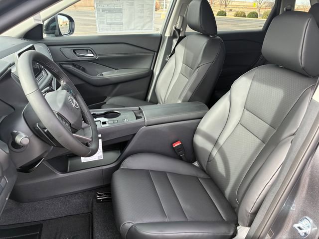 New 2026 Nissan Rogue SV image 14