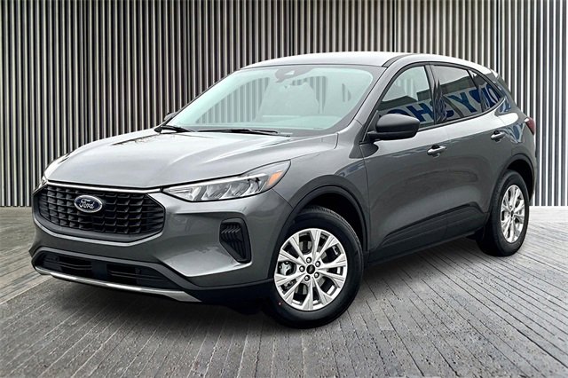 New 2025 Ford Escape Active w/ Active Premium Tech Pack image 1