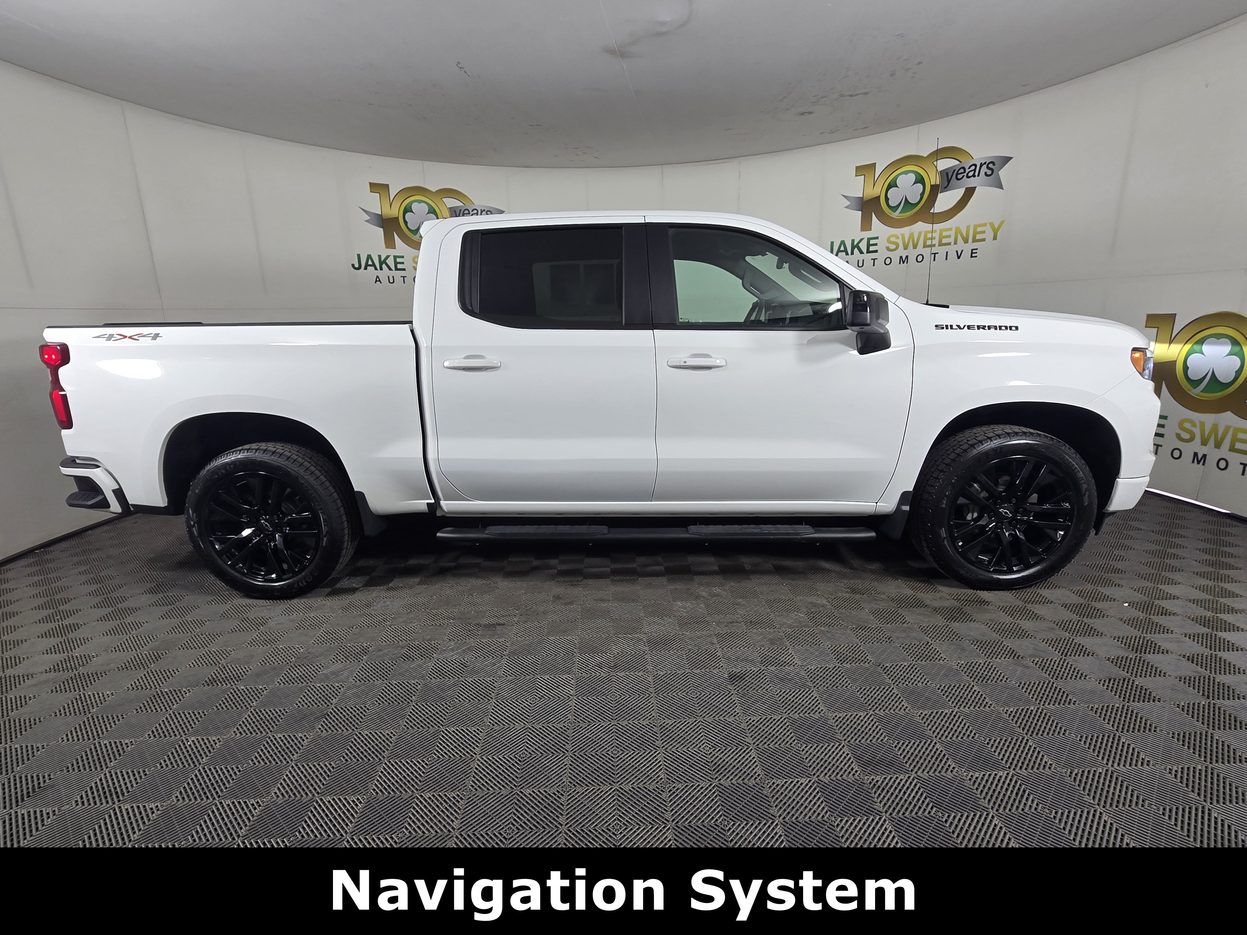 Certified 2024 Chevrolet Silverado 1500 RST w/ Rally Edition AWD/4WD image 10
