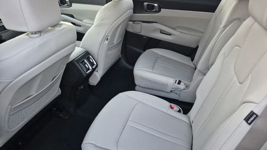 New 2026 Kia Sorento EX image 12