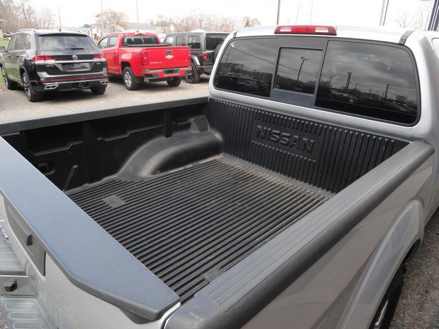 Used 2019 Nissan Frontier SV image 5