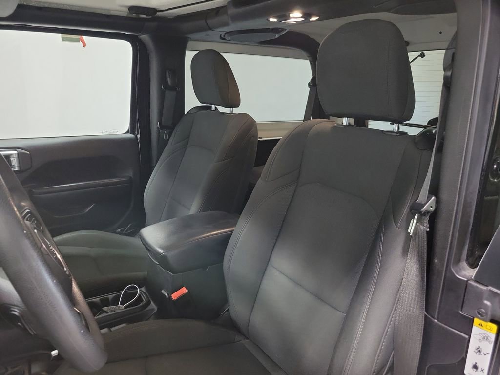 Used 2019 Jeep Wrangler Sport image 26