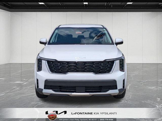 Certified 2025 Kia Sorento LX FWD image 8