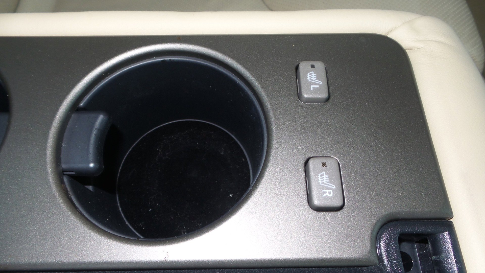 Used 2004 Lexus LS 430 image 93