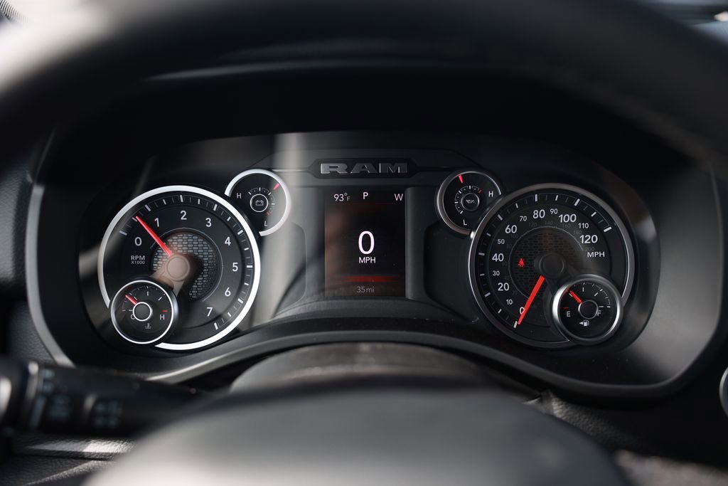 New 2026 RAM 1500 4x4 Crew Cab image 19