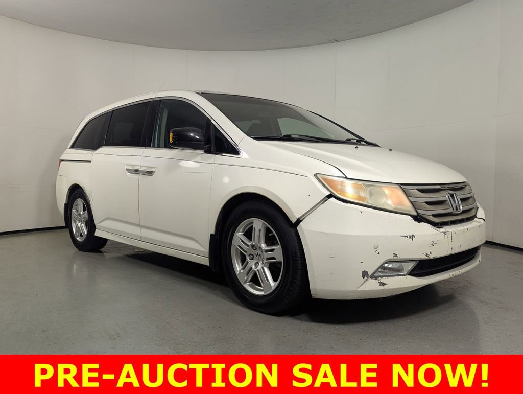 Used 2012 Honda Odyssey Touring image 1