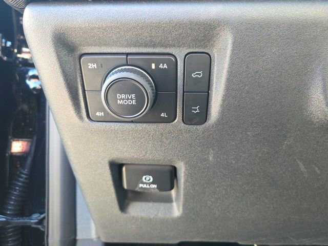 Certified 2025 Ford Expedition Platinum w/ Driver's Package image 30