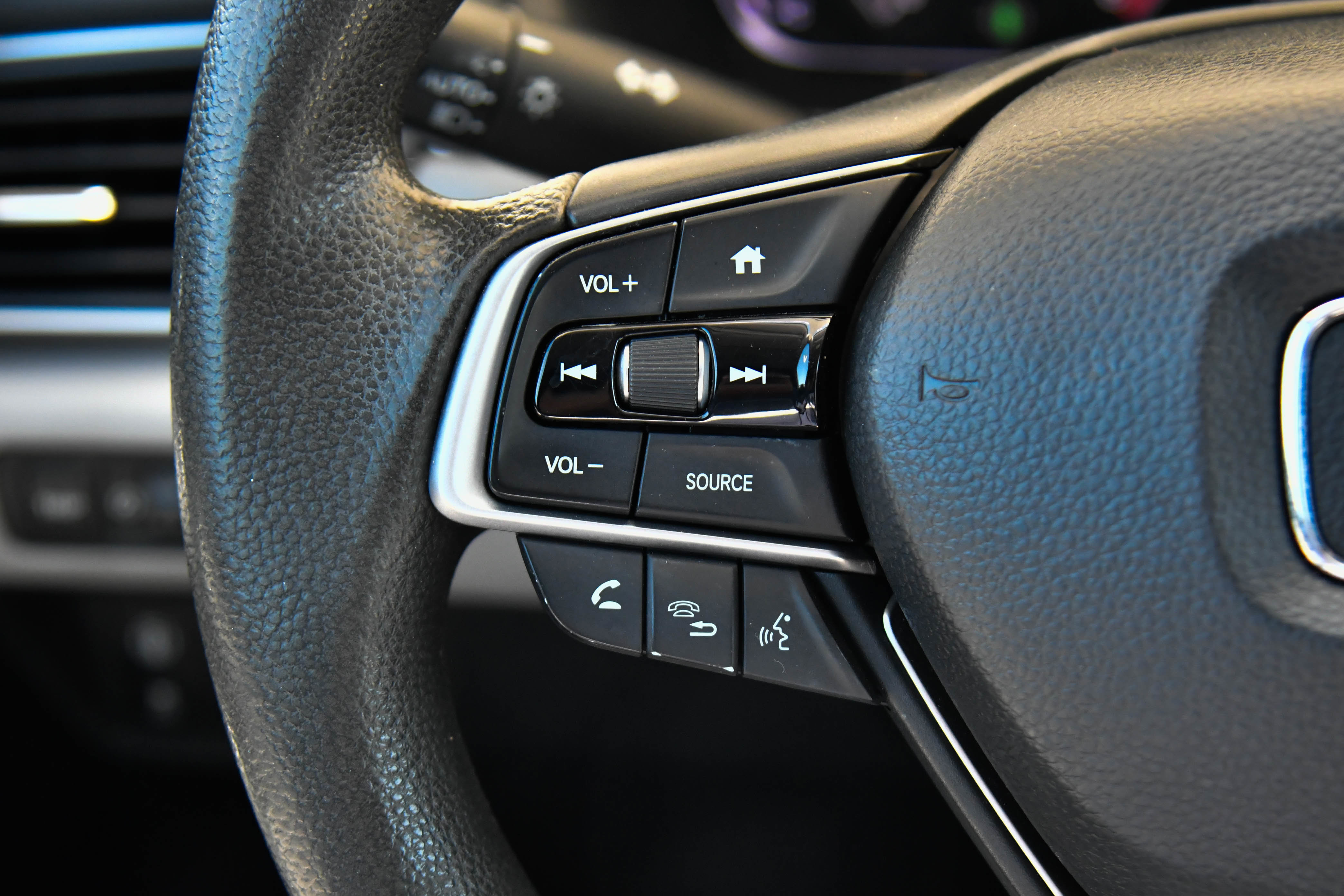 Used 2020 Honda Accord LX image 29