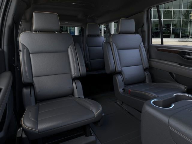 New 2025 Chevrolet Suburban Premier image 17