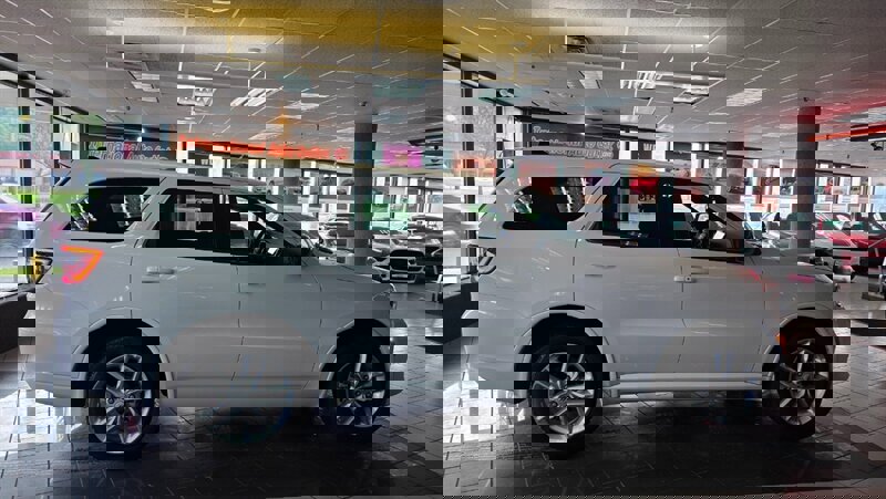Used 2025 Dodge Durango GT image 5