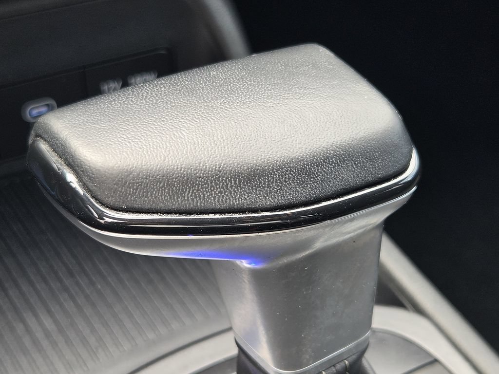 Used 2025 Hyundai Kona SEL AWD/4WD image 20