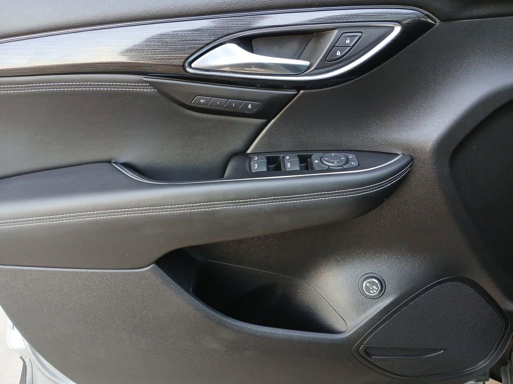 Certified 2023 Buick Envision Essence w/ Sport Touring Package image 24