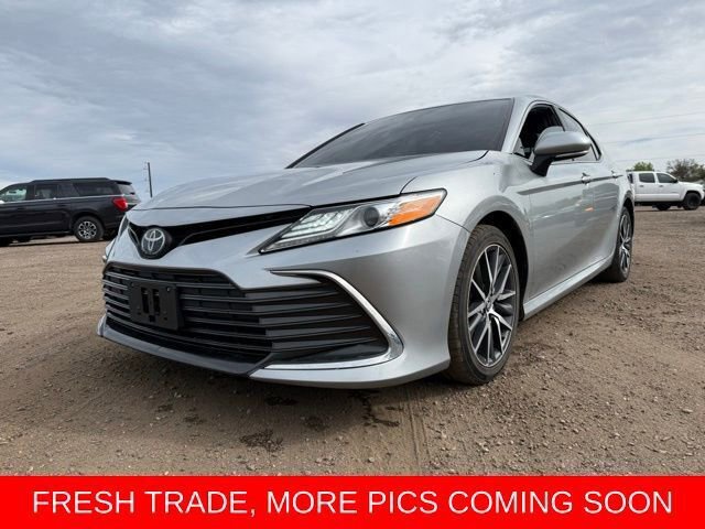 Used 2024 Toyota Camry XLE AWD/4WD image 1