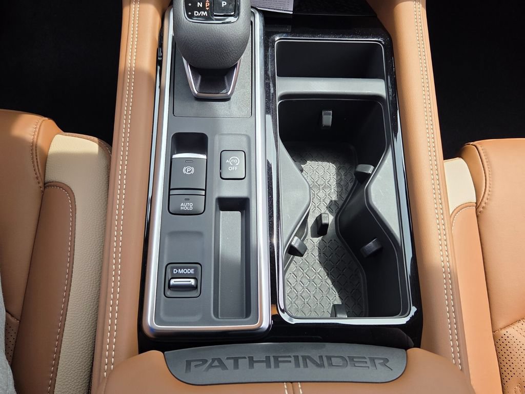 New 2026 Nissan Pathfinder Platinum FWD image 19