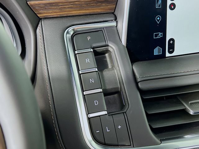 Certified 2024 Chevrolet Tahoe High Country w/ Premium Package image 15