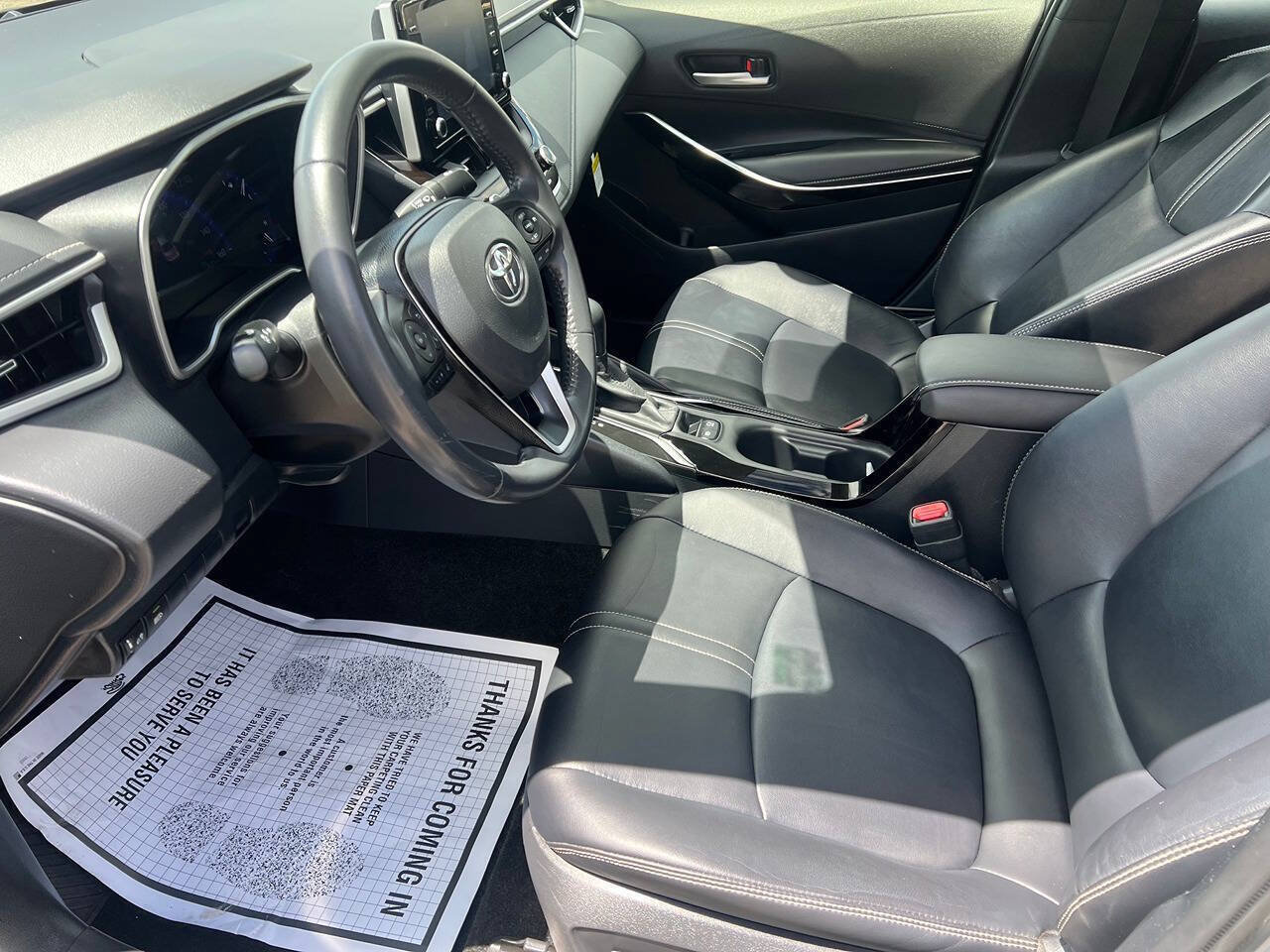 Used 2020 Toyota Corolla XLE FWD image 10