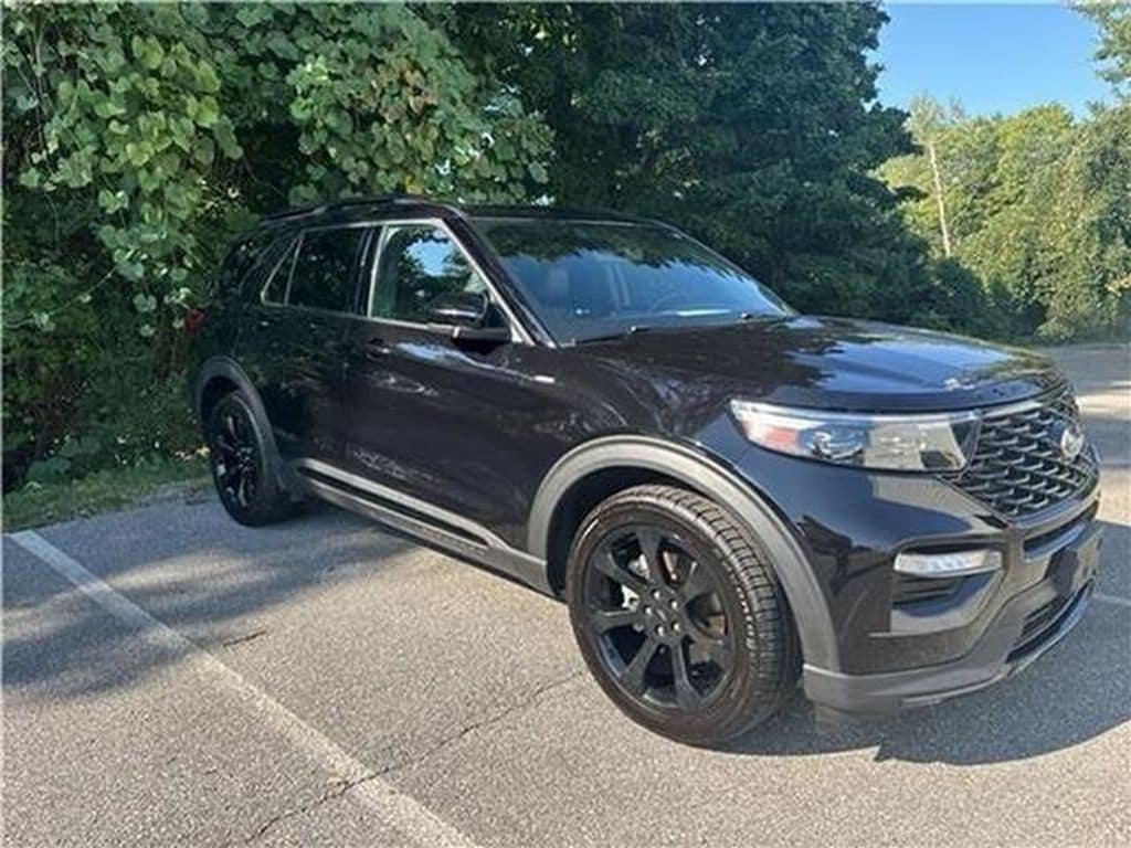 Used 2023 Ford Explorer ST-Line w/ Class IV Trailer Tow Package RWD image 37