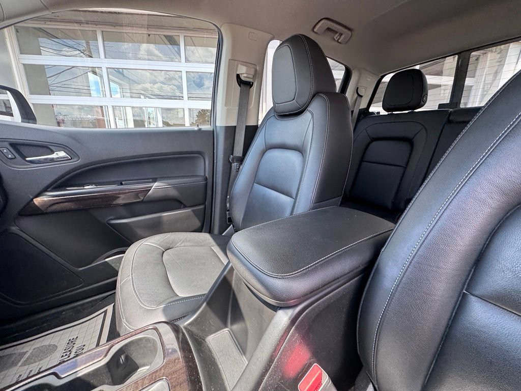 Used 2022 GMC Canyon Elevation w/ Elevation Premium Package AWD/4WD image 19