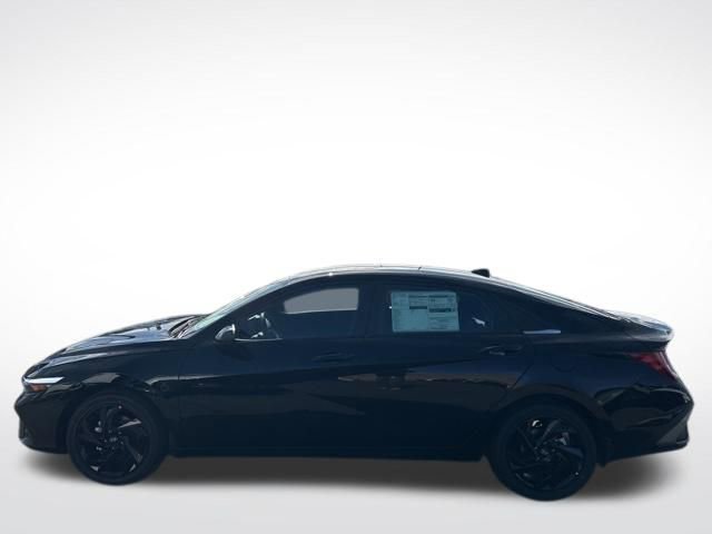 New 2026 Hyundai Elantra SEL Sport Premium image 9