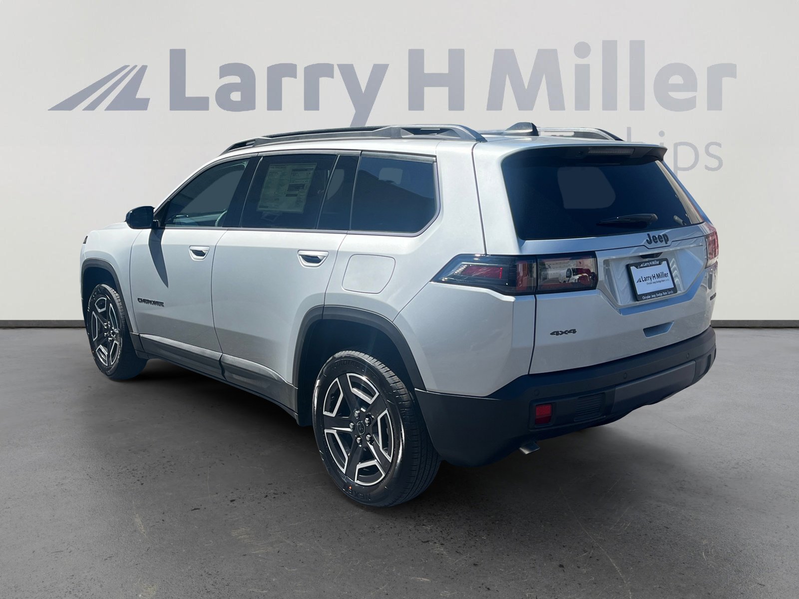 New 2026 Jeep Cherokee Limited AWD/4WD image 3