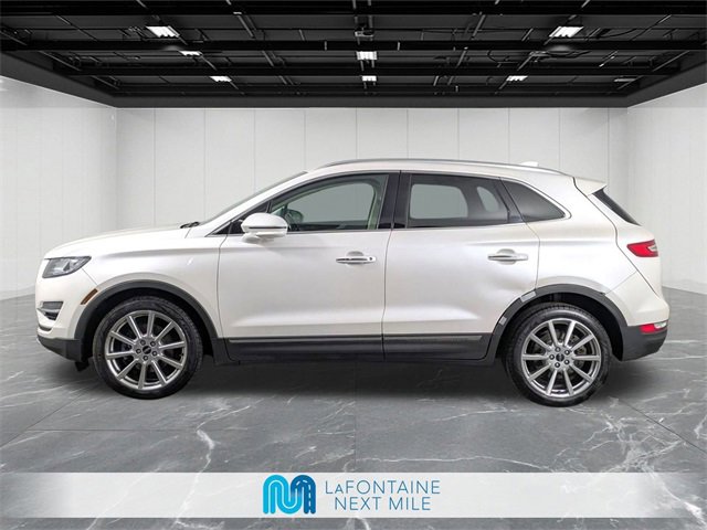 Used 2019 Lincoln MKC Reserve w/ MKC Climate Package image 2