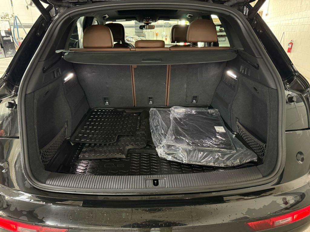 Used 2018 Audi Q5 2.0T Premium Plus w/ Premium Plus Package image 18