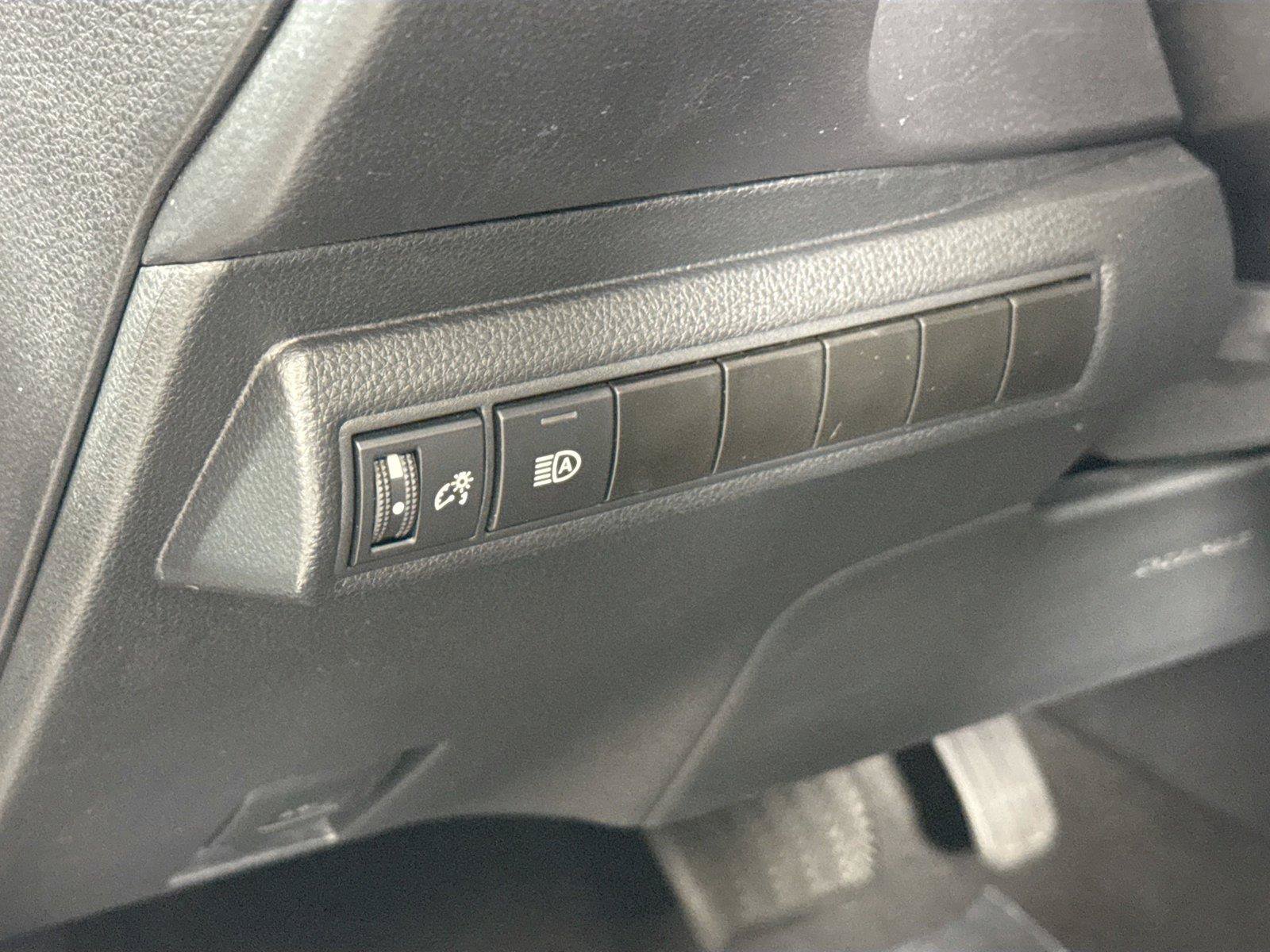 Certified 2024 Toyota Corolla LE FWD image 15