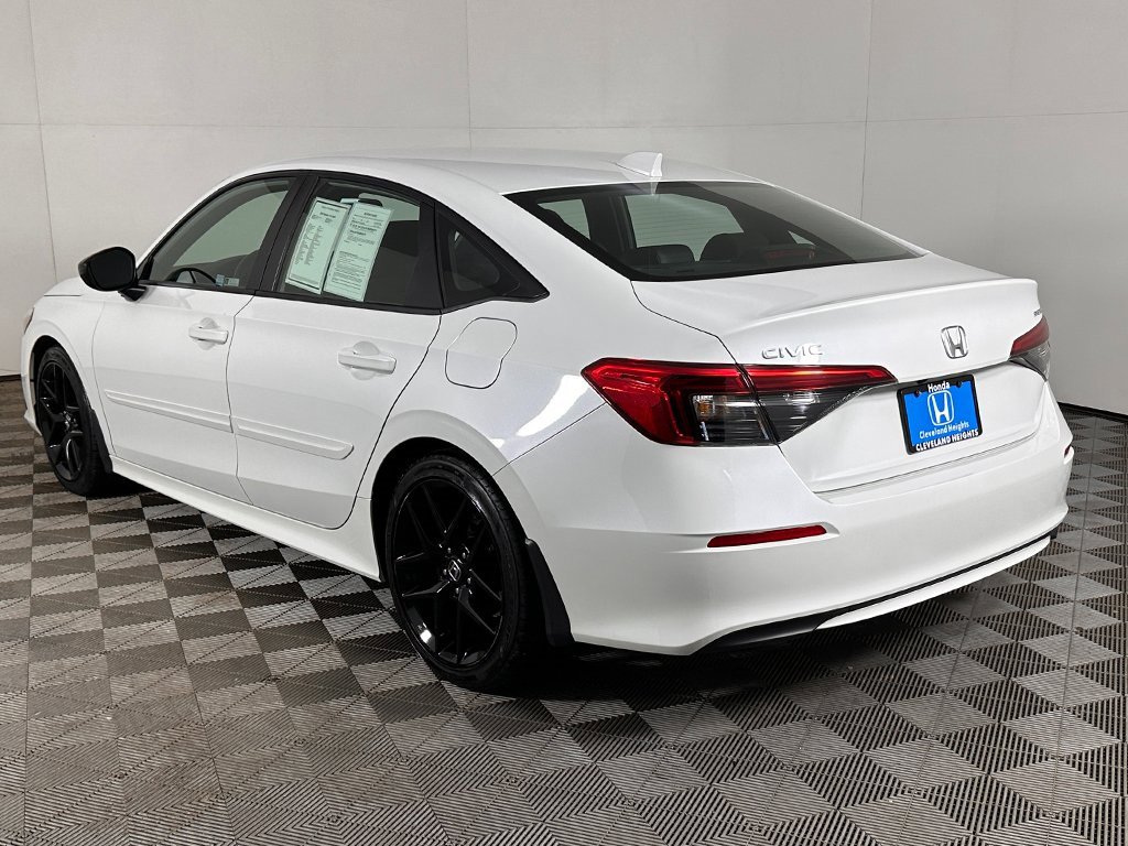 Used 2023 Honda Civic Sport image 6