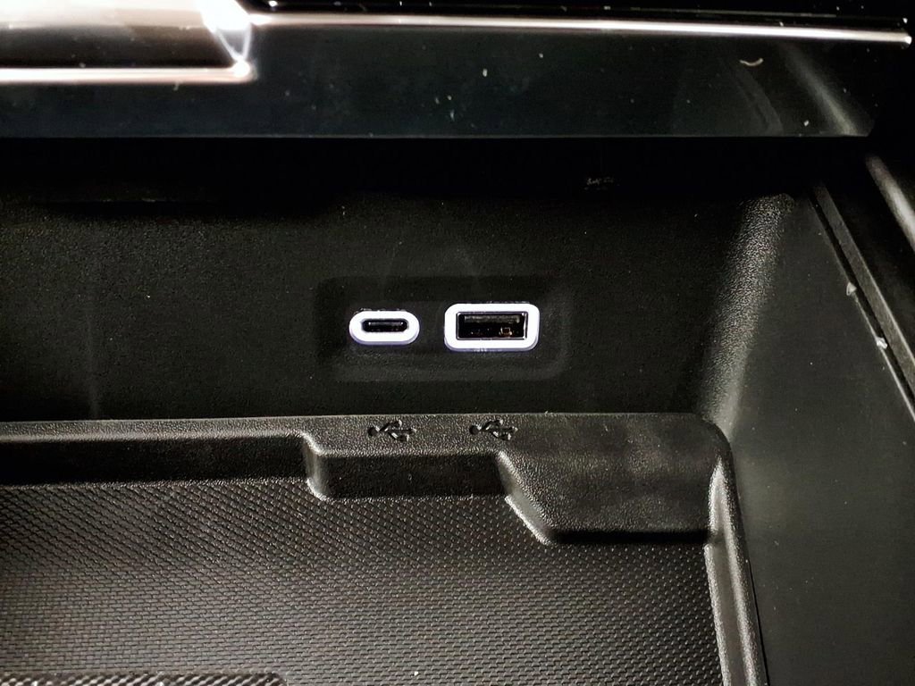 New 2026 GMC Yukon Denali RWD image 25