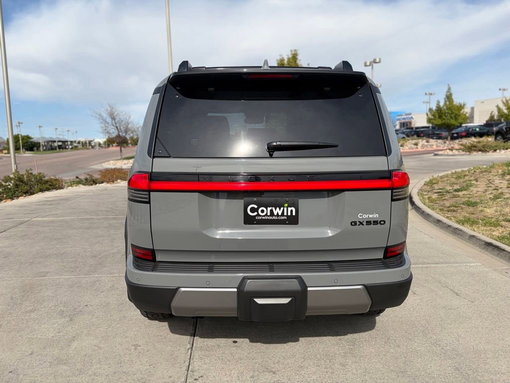 Used 2025 Lexus GX 550 AWD/4WD image 8