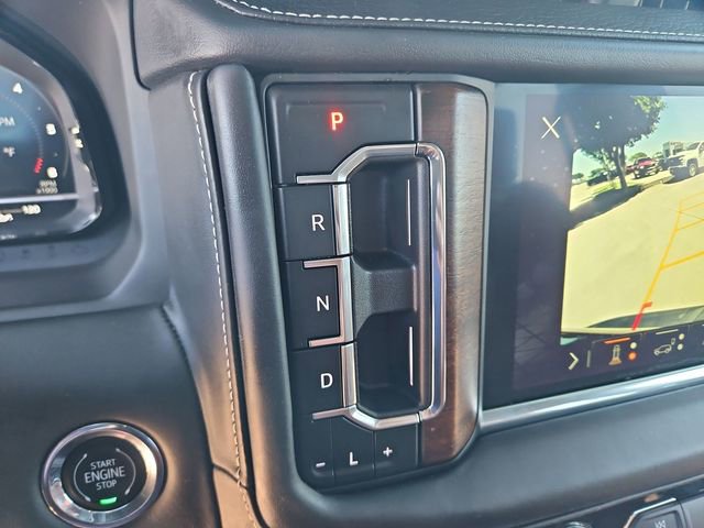 Used 2023 GMC Yukon XL Denali Ultimate image 16